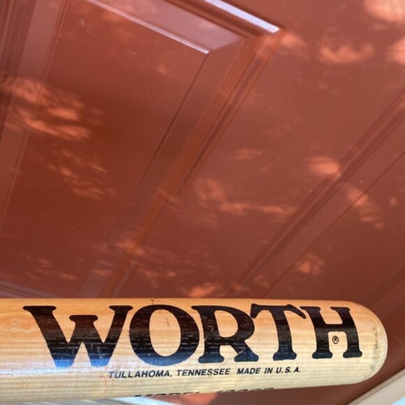 Worth 34 inch Powerstroke Official Softball Bat Wooden Model 100SB USA - Picture 2 of 9